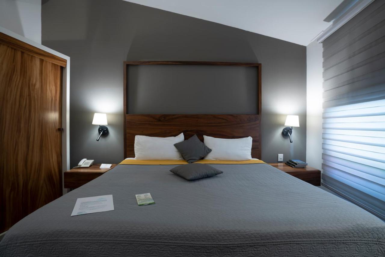 Hotel Boutique Abad Запопан Екстериор снимка