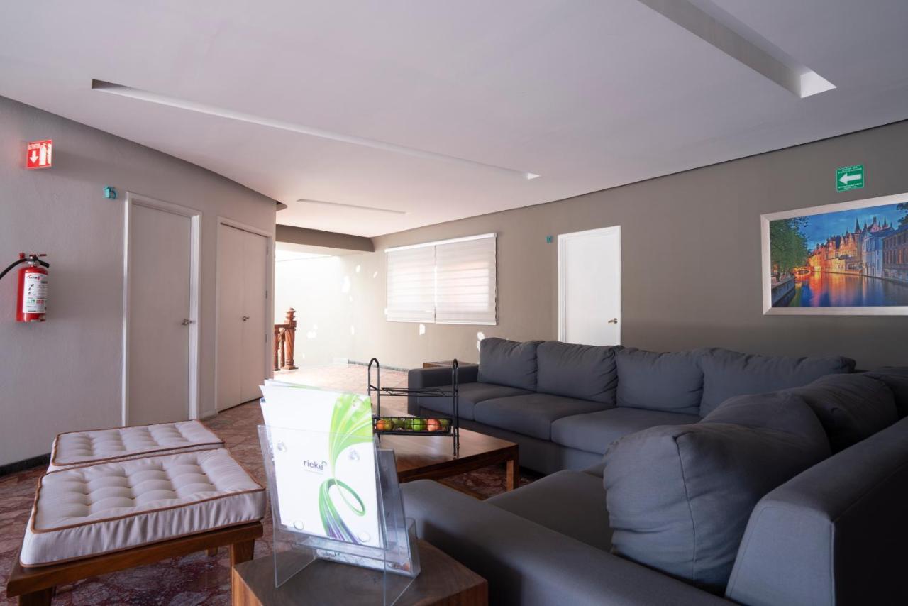 Hotel Boutique Abad Запопан Екстериор снимка