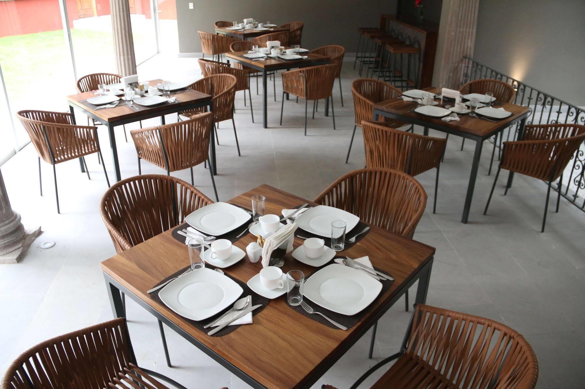 Hotel Boutique Abad Запопан Екстериор снимка